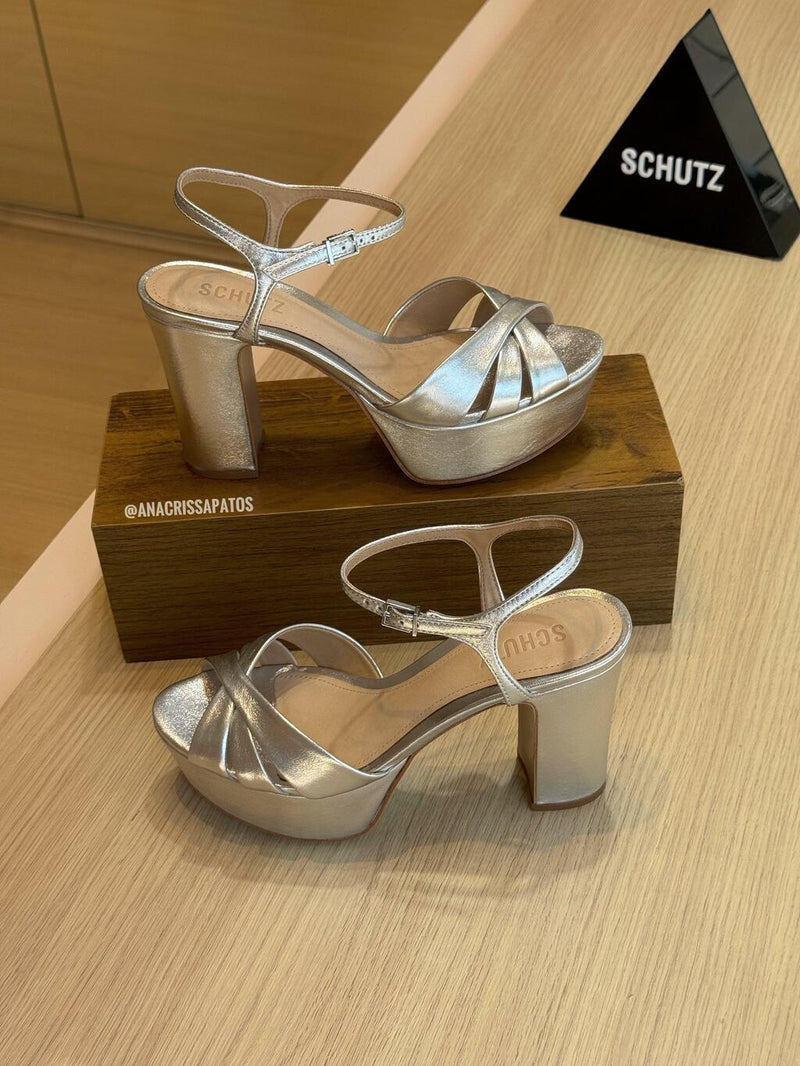 Schutz Sandália Meia Pata Prata Plataforma S20346 0003 0088U