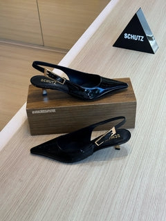 Schutz Slingback Preto Verniz Couro Salto Baixo S22052 0001 0006U